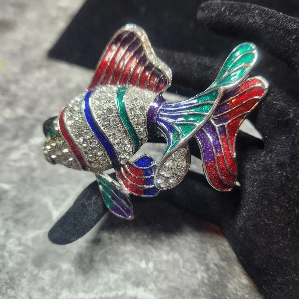 Multi Color Enamel Rhinestone Tropical Fish Brooch Silver Tone Nautical Pin